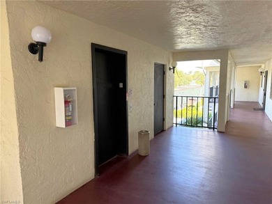 UNBELIEVEABLE PRICING! This charming first-floor condo offers 2 - photo 11