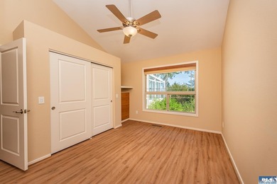 Welcome to this beautifully updated condo on desirable Hilltop - photo 14