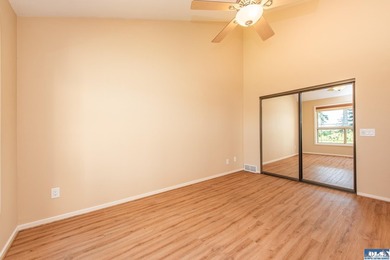 Welcome to this beautifully updated condo on desirable Hilltop - photo 15