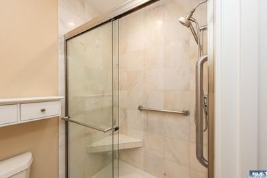 Welcome to this beautifully updated condo on desirable Hilltop - photo 20