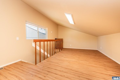 Welcome to this beautifully updated condo on desirable Hilltop - photo 23