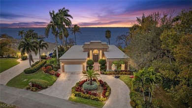 Caloosahatchee River Home For Sale in Fort Myers Florida