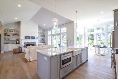 Your chance to build with Meridian Custom Homes on a Waterfront - photo 4