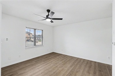 This beautifully updated 1.5-story interior-unit townhome blends - photo 5