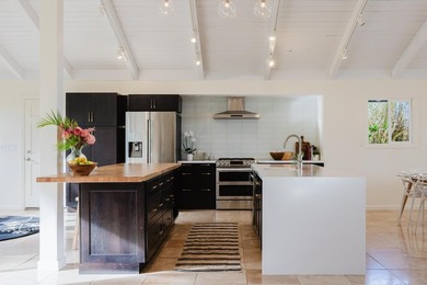 Perfectly located in Upcountry Maui's highly coveted Kula Glen - photo 3