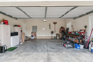 Room to Live, Work & Entertain! This beautifully designed - photo 21