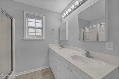 This 3-bedroom, 2-bath home features an expansive family room - photo 12