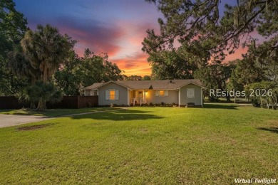 Welcome to your own private Lowcountry retreat in Salem Point - photo 1
