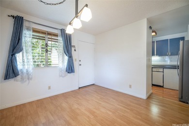 Sunny and spacious end model townhome in Nob Hill Three! Park - photo 4