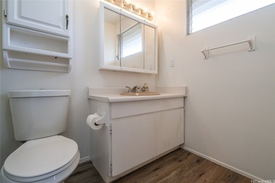Sunny and spacious end model townhome in Nob Hill Three! Park - photo 9