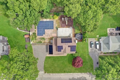 Welcome to 27 4th Ave. Rocky Point, a home that truly checks - photo 1