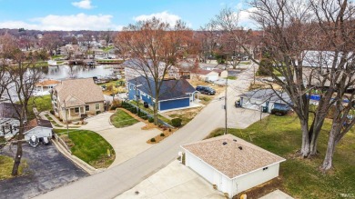 LAKEFRONT LIVING at its FINEST in this CUSTOM-BUILT  home! - photo 3