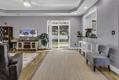 Welcome to this beautifully well-maintained 2-bedroom, 2-bath - photo 3