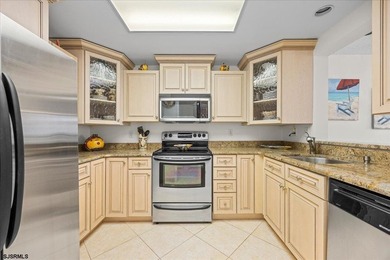Welcome to luxury living at its finest in this stunning 25-floor - photo 5