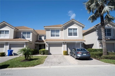 Lake Condo For Sale in Fort Myers, Florida