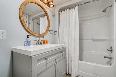 WOW-DIRECT OCEANFRONT, SMART UPDATES, IN Camelot By The Sea - photo 20