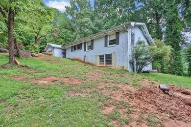 Don't miss this rare opportunity to own a 4-bedroom, 2-bath - photo 23