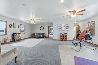 MOTIVATED SELLER! Remodeled home on beautiful NORTH TWIN LAKE! - photo 25