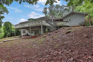 Don't miss this rare opportunity to own a 4-bedroom, 2-bath - photo 30