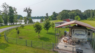 Lake Lot For Sale in Columbia, Louisiana