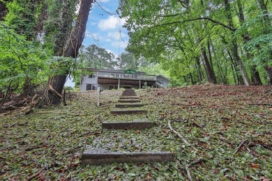 Don't miss this rare opportunity to own a 4-bedroom, 2-bath - photo 33