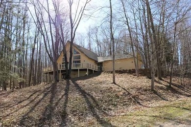 Step into this warm and inviting 3-bedroom, 2-bath chalet - photo 34