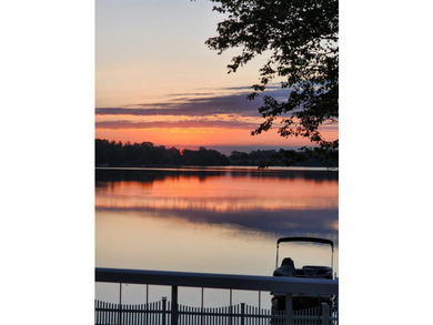 MOTIVATED SELLER! Remodeled home on beautiful NORTH TWIN LAKE! - photo 36