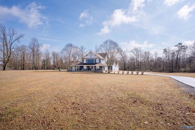 Additional listing photo 1