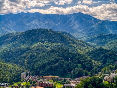 VIEWS!!!!!!! Breathtaking, panoramic views await you from this