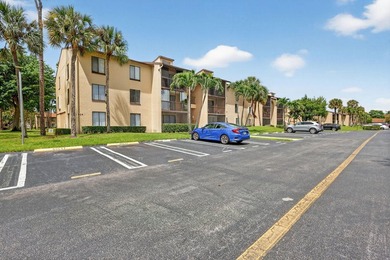 BEAUTIFUL 2/2 CONDO IN THE POPULAR PINE RIDGE NORTH II COMMUNITY - photo 3