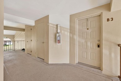 BEAUTIFUL 2/2 CONDO IN THE POPULAR PINE RIDGE NORTH II COMMUNITY - photo 4