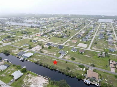 Welcome to your slice of Florida paradise-this vacant lot in the - photo 5