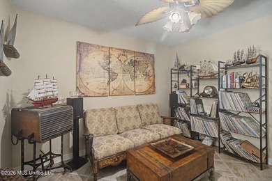 Location, Location, Location! Nestled in the heart of north - photo 20