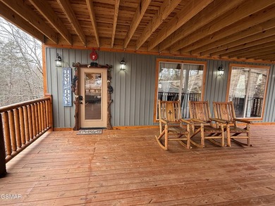 This beautifully designed cabin in Sevierville is ideally - photo 4