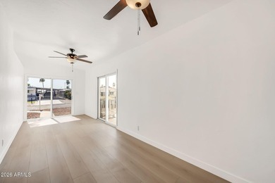 Beautifully remodeled and adorable home in the active adult - photo 27