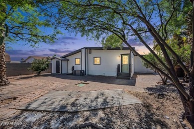 Beautifully remodeled and adorable home in the active adult - photo 34