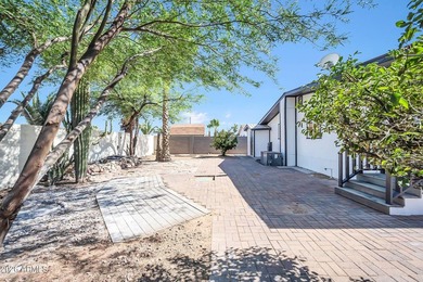 Beautifully remodeled and adorable home in the active adult - photo 39