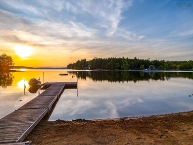 Imagine owning the lake property that everyone spends years - photo 8