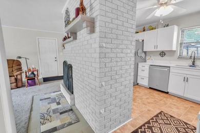 What an absolutely adorable, move-in ready home! From the moment - photo 9