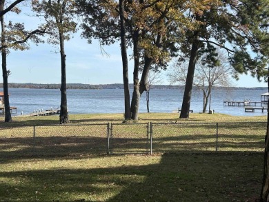 Lake Home For Sale in Chandler, Texas