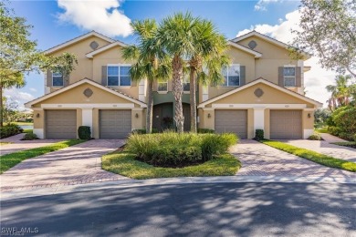 Lake Condo For Sale in Fort Myers, Florida