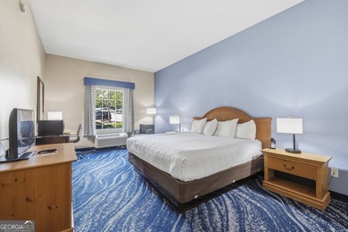 Welcome to effortless Lake Oconee living at The Lodge! Whether - photo 1