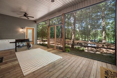 Welcome to the gated community of Hidden Lagoon! This charming 3 - photo 13