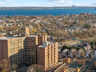 Spectacular views of City Island and Long Island Sound from this - photo 13