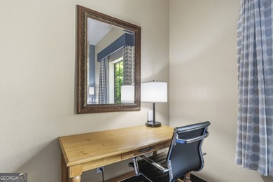 Welcome to effortless Lake Oconee living at The Lodge! Whether - photo 9