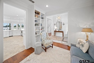 Remodeled and unique home on Lake Palestine in very special - photo 7