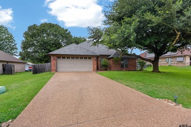 Welcome to 21368 Altuda Lane! This three bedroom, two bath home - photo 1