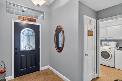 Welcome to 21368 Altuda Lane! This three bedroom, two bath home - photo 6