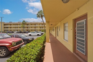 VERY NICE 2 BEDROOMS WITH 2 FULL BATHS, LOCATED ON FIRST FLOOR - photo 3