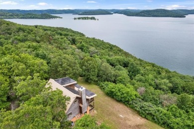 Lake Home For Sale in Eureka Springs, Arkansas
